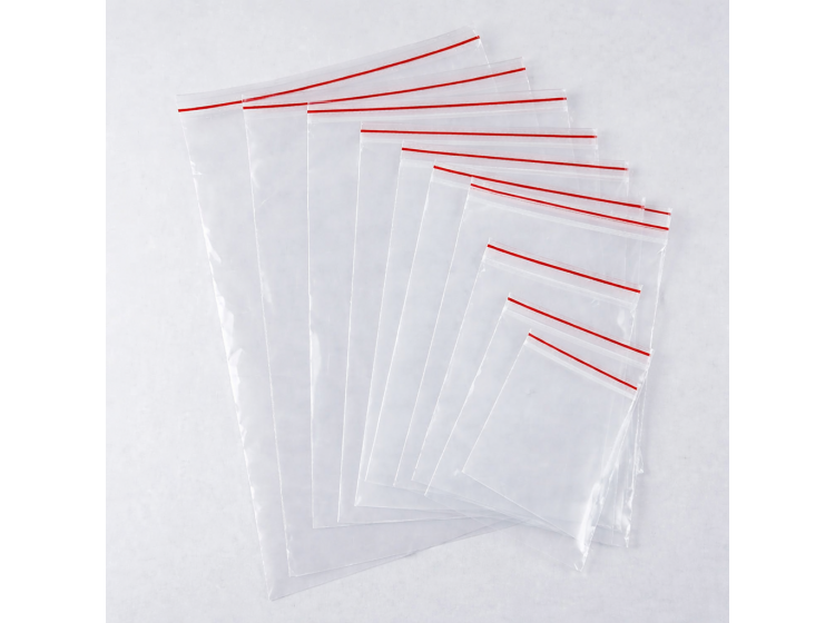 Мешок ПВД с защелкой zip lock (гриппер) AVIORA, 120*170 мм (толщина стандартная) 28-35 мкм  (100 шт/уп)